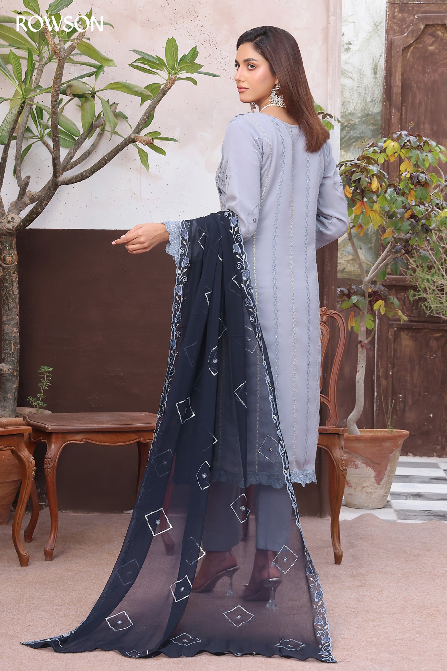RANA ARTS--AMSAAL Luxury EMB Chiffon Pakistani Three-Piece
