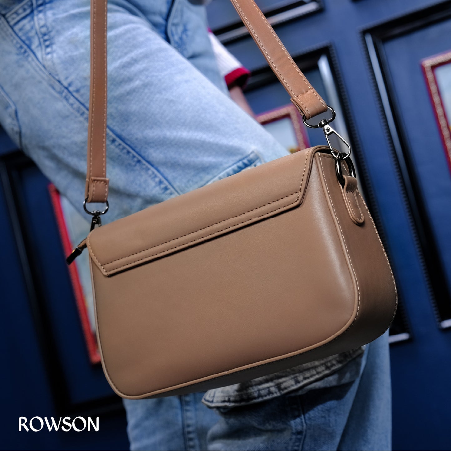 Royal Noir Handbag-22