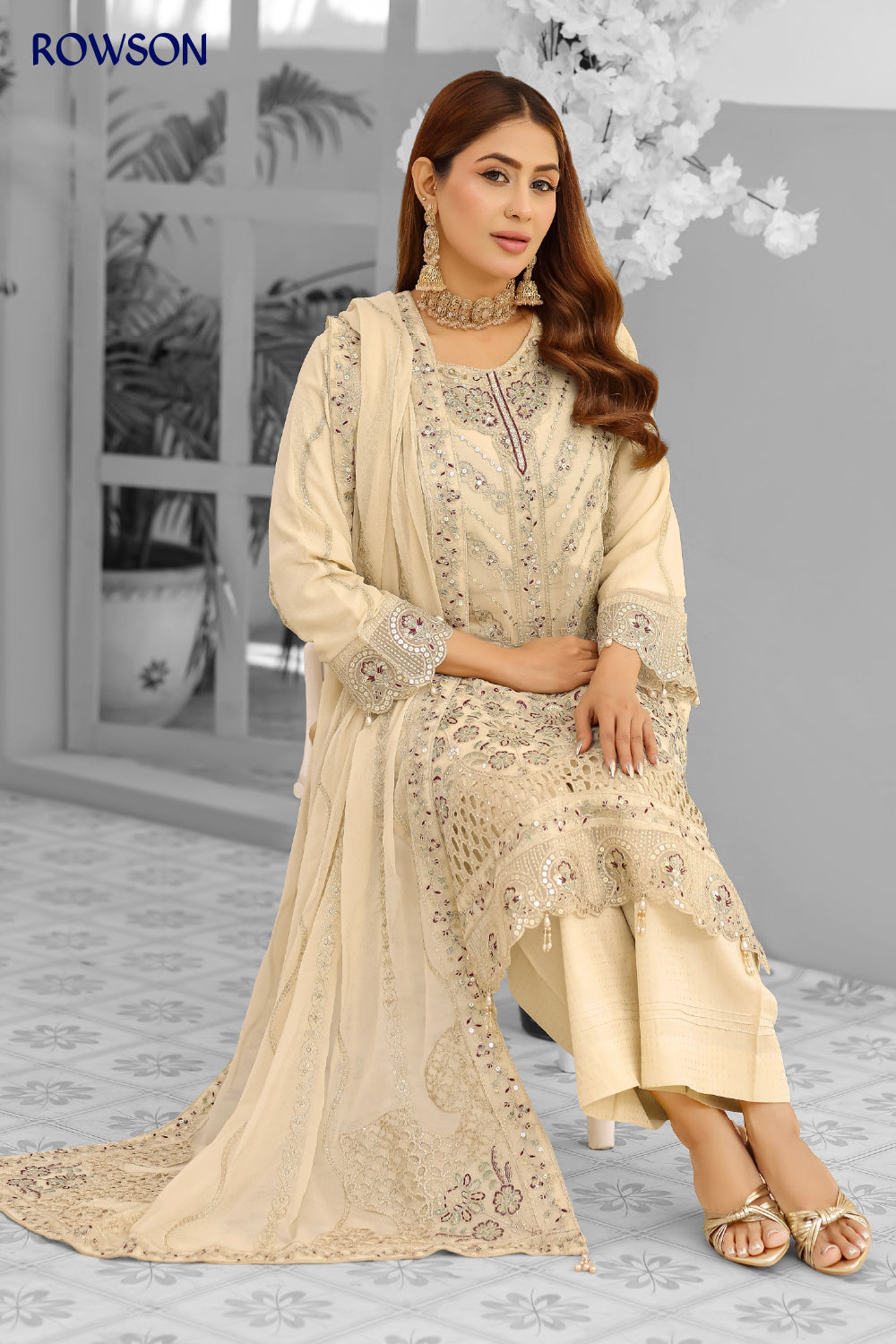 Aahang RANA ART Pakistani Three-Piece