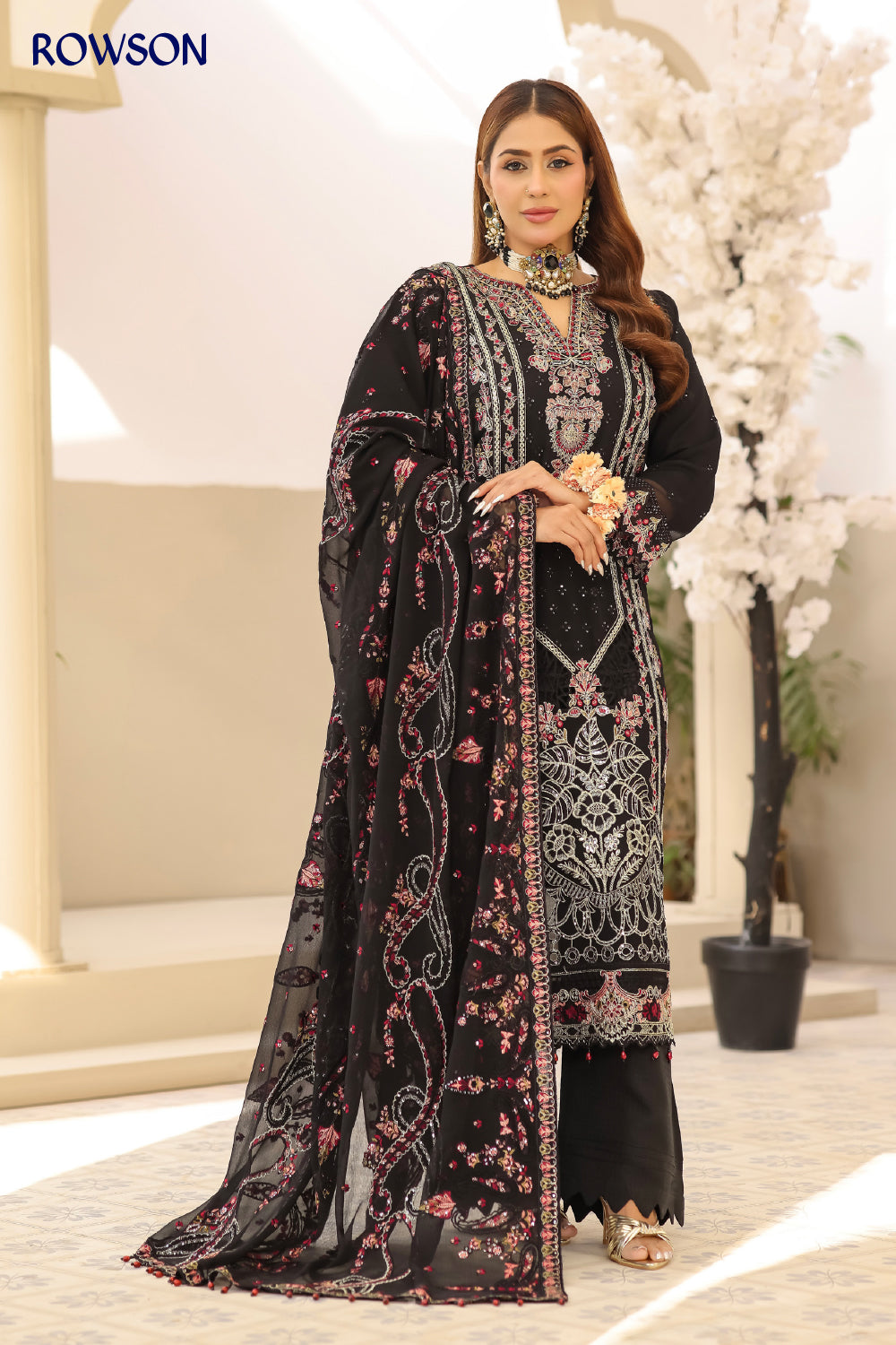 Aahang RANA ART Pakistani Three-Piece