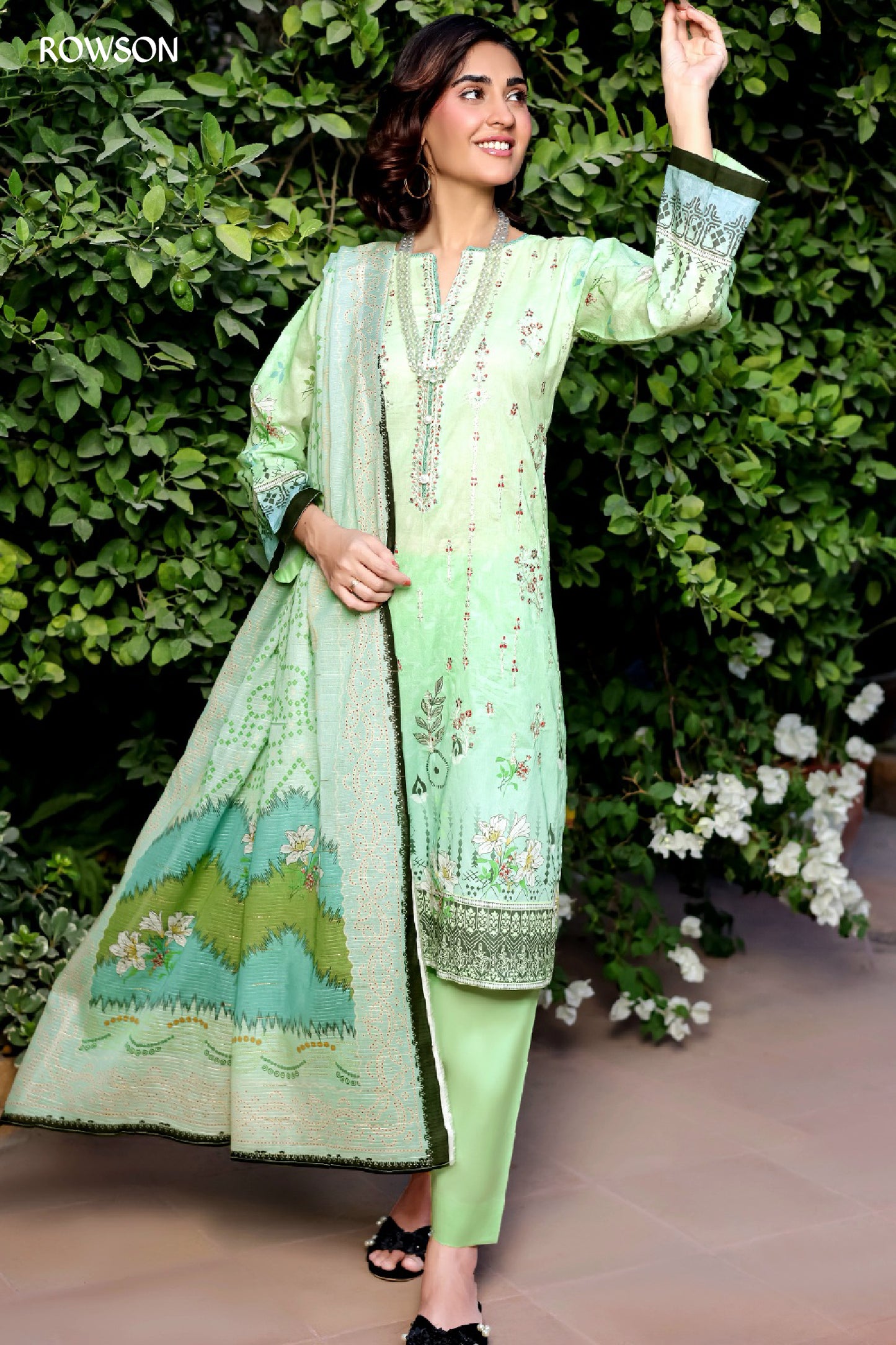 RIMSHIKA RANA ART Pakistani 3 piece