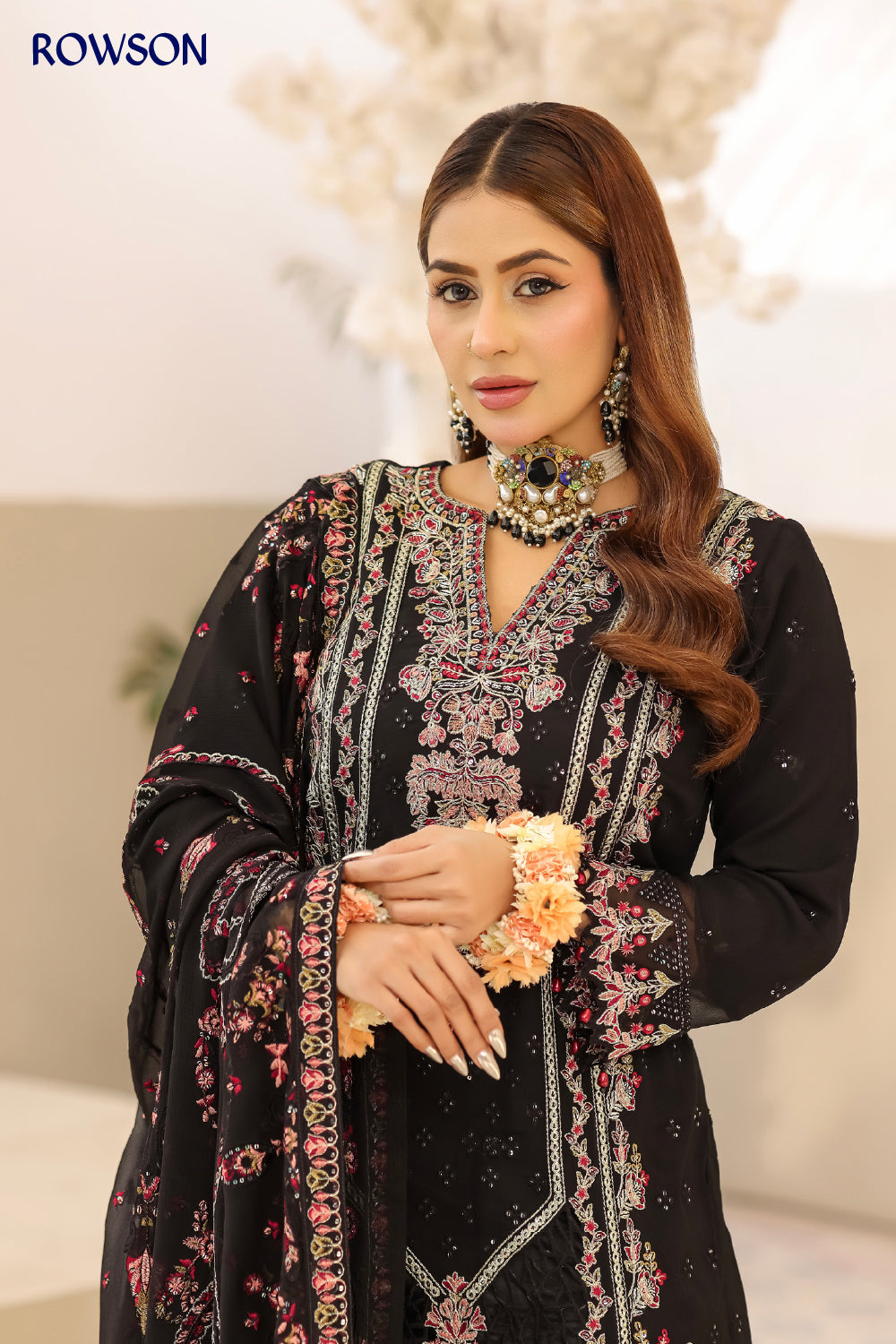 Aahang RANA ART Pakistani Three-Piece