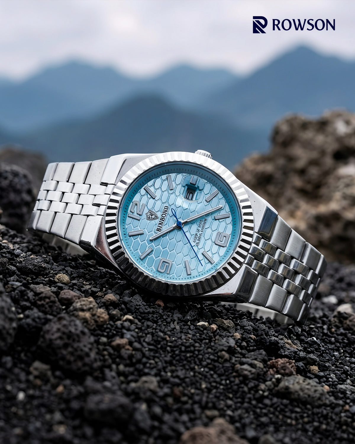 Luxury Classic Analog Watch