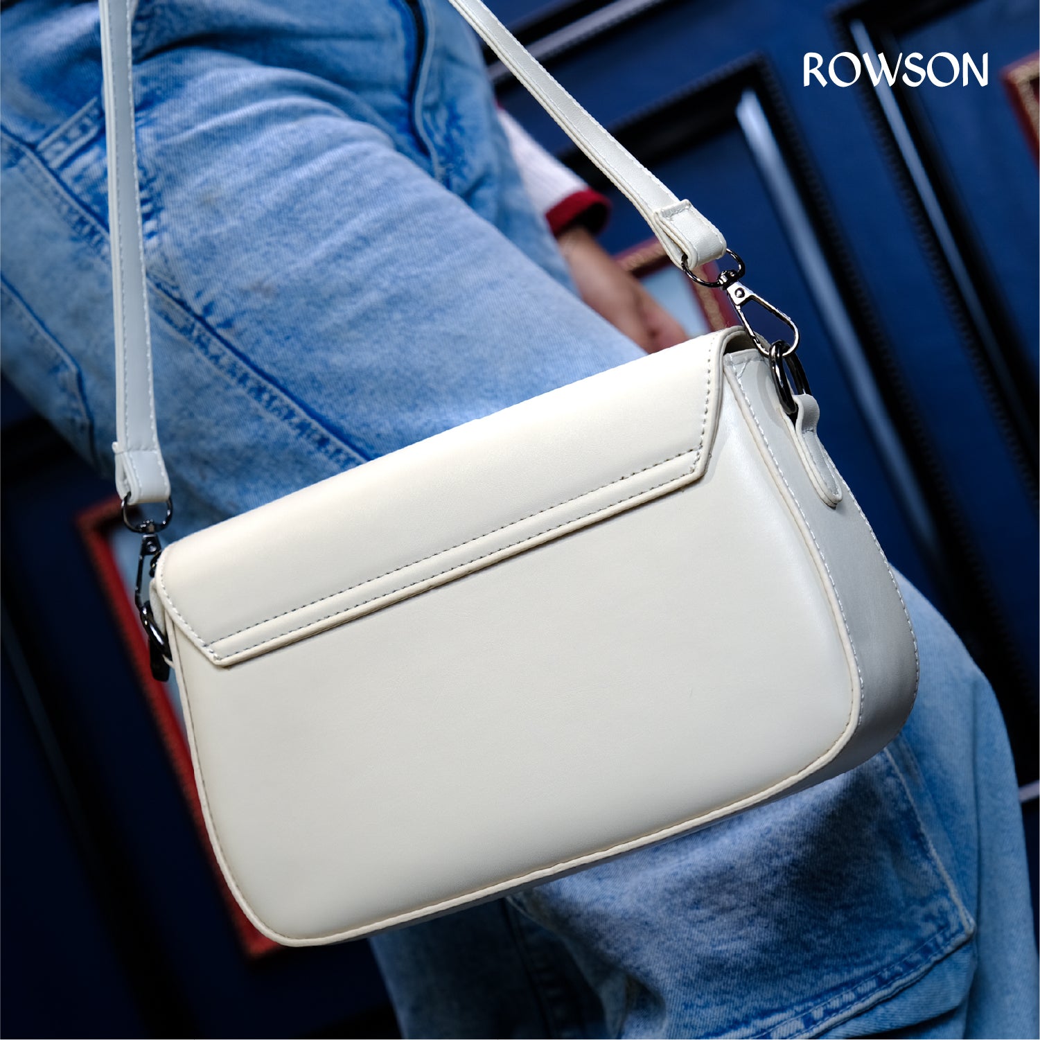 Royal Noir Handbag-7